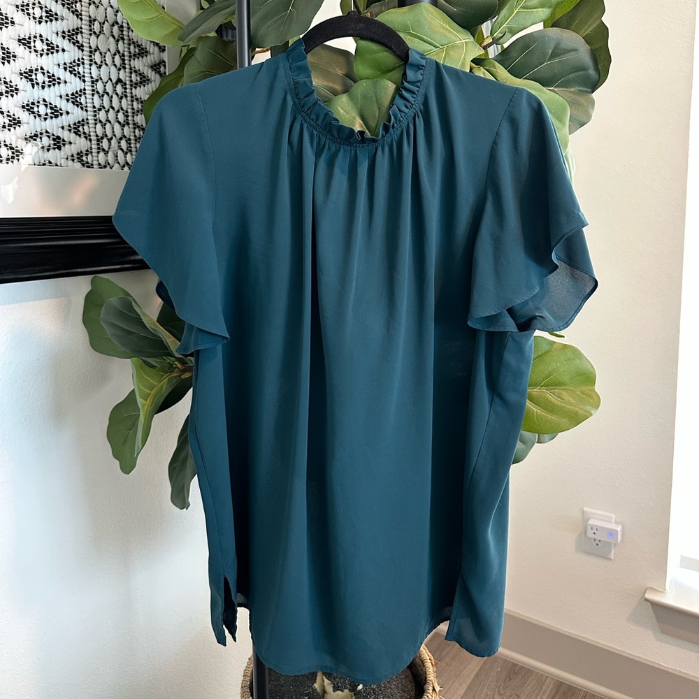 ELOQUII | Size 14 Mock Neck Flounce Sleeve Blouse